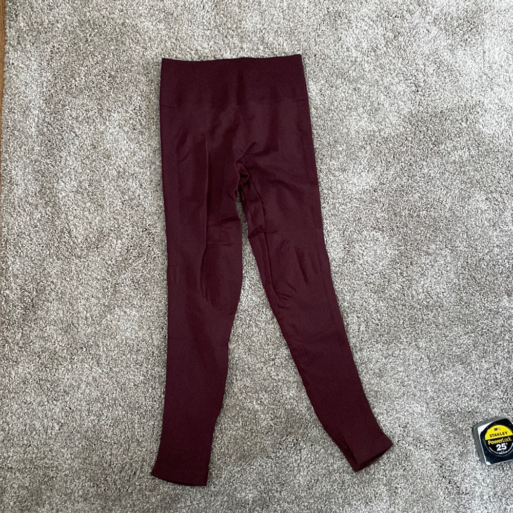 Lululemon Maroon Leggings